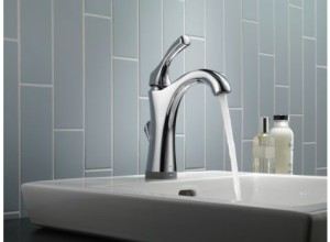 Delta Addison touchless lav faucet